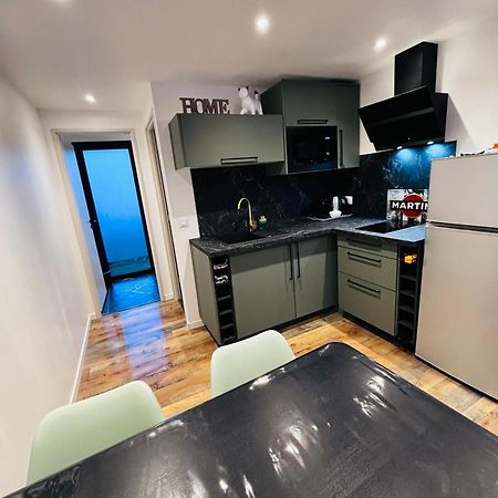 Logement Du Sud Avec Jacuzzi Sommières Exterior foto