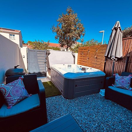 Logement Du Sud Avec Jacuzzi Sommières Exterior foto